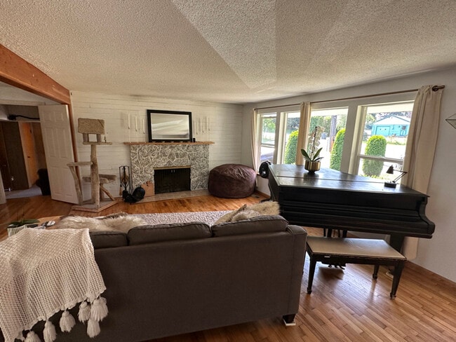 2623 80th St E in Tacoma, WA - Building Photo - Building Photo