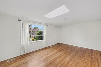 7147 29th Ave SW in Seattle, WA - Building Photo - Building Photo