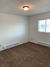 4961 King Arthur Way in Cheyenne, WY - Building Photo - Building Photo