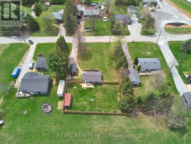 3253 Grayshott Dr in Severn, ON - Building Photo - Building Photo