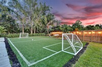 1960 SW 51st Terrace in Plantation, FL - Building Photo - Building Photo