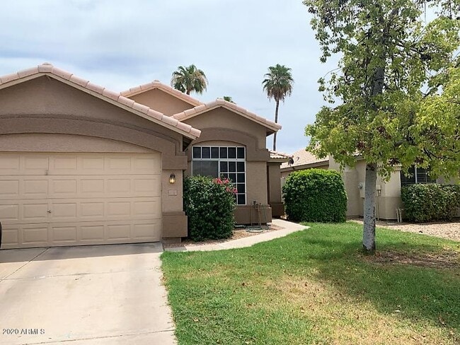 61 N Del Pueblo Pl in Chandler, AZ - Building Photo - Building Photo