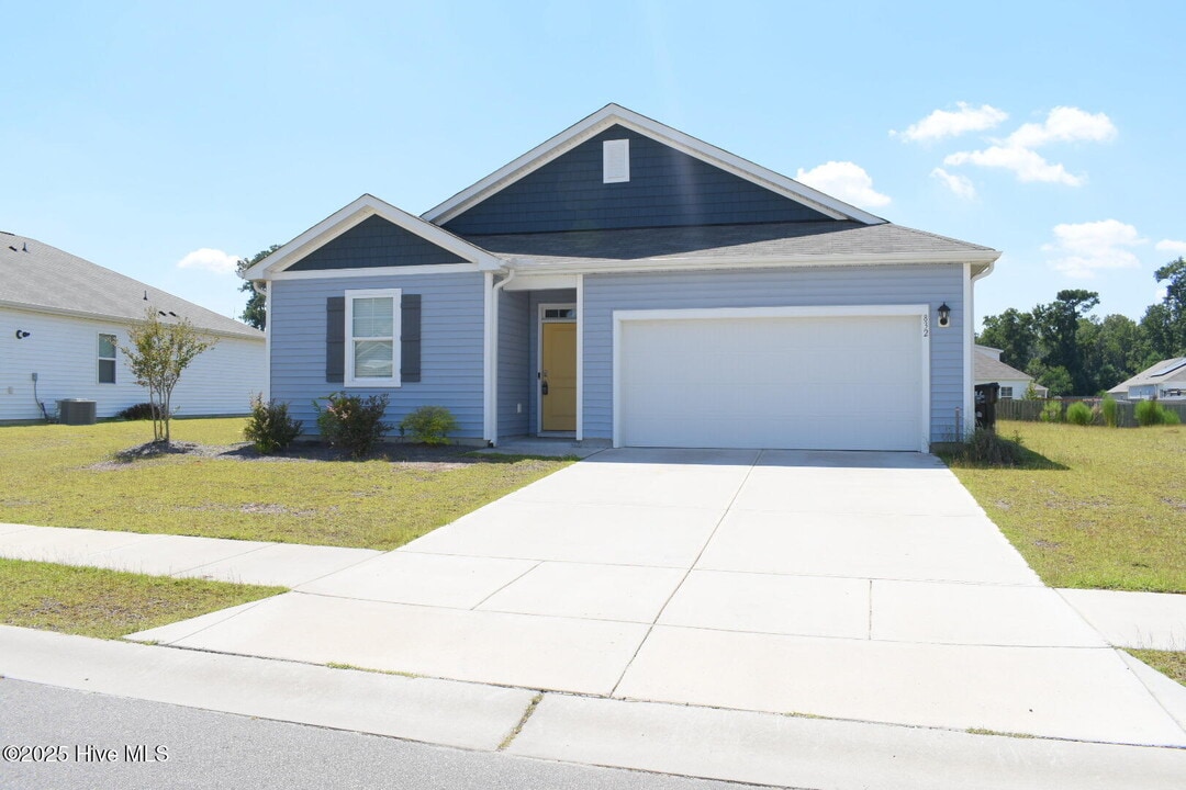 832 Delta Ct in Wrightsboro, NC - Building Photo