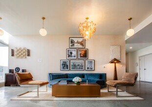 Crenshaw Lofts in Los Angeles, CA - Building Photo - Building Photo