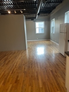 2046 W Grand Ave in Chicago, IL - Building Photo - Building Photo