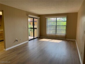 6142 Whiskey Creek Dr in Ft. Myers, FL - Building Photo - Building Photo