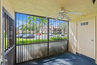 441 Pine Glen Ln in Greenacres, FL - Building Photo - Building Photo