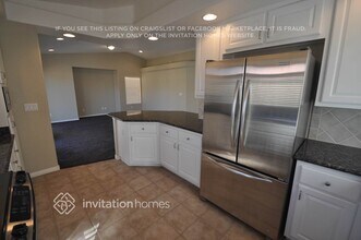 6808 W Seasmoke Ct in Las Vegas, NV - Building Photo - Building Photo