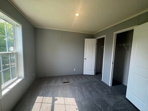 118 Glenn in Flushing, MI - Building Photo - Building Photo