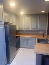 3583 Ruffin Rd in San Diego, CA - Building Photo - Building Photo