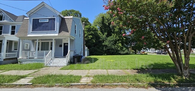 62 Elm Ave in Portsmouth, VA - Building Photo - Building Photo