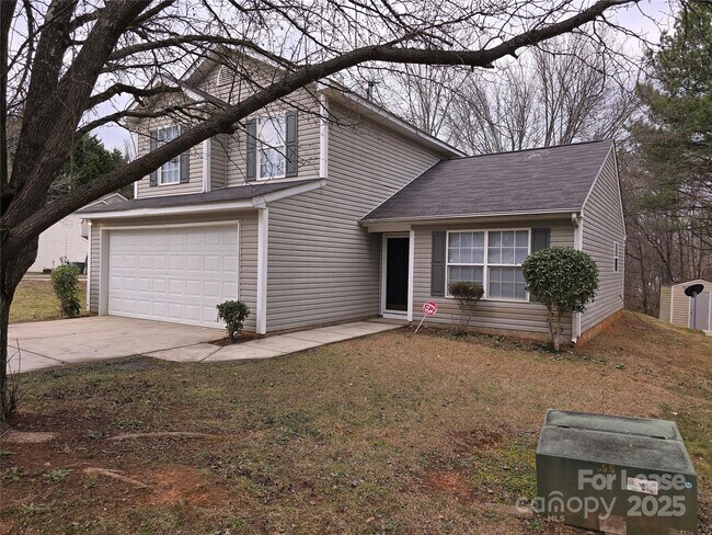 6805 Ebara Ln in Charlotte, NC - Building Photo - Building Photo
