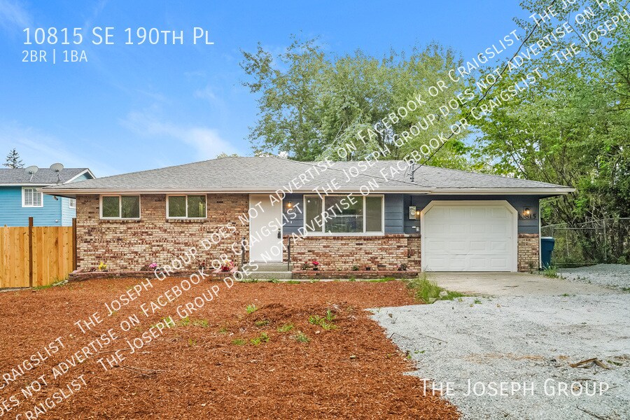 10815 SE 190th Pl in Renton, WA - Building Photo