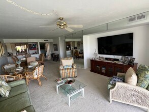5260 S Landings Dr, Unit 4475 Durante 4J-277 in Ft. Myers, FL - Building Photo - Building Photo