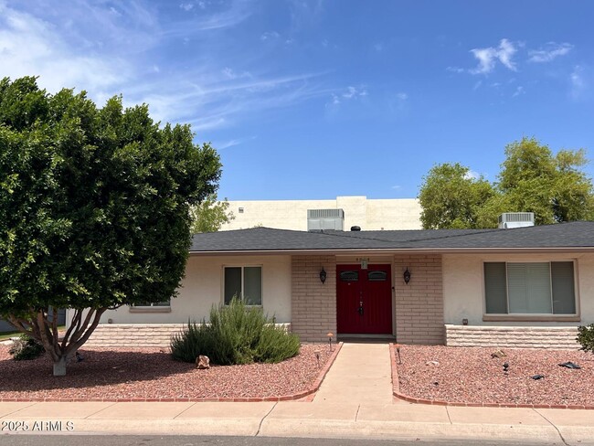 4614 S Kachina Dr in Tempe, AZ - Building Photo - Building Photo