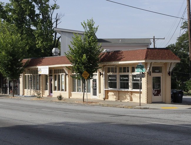 1542 Ralph David Abernathy Blvd