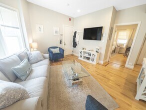 100 Hampshire St in Cambridge, MA - Building Photo - Building Photo