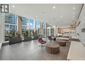 657 Whiting Way in Coquitlam, BC - Building Photo - Building Photo