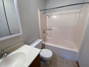 4204-4204 Harris St in Ames, IA - Building Photo - Building Photo