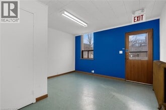 760 King St E in Hamilton, ON - Building Photo - Building Photo