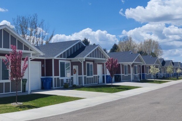 Centennial Patio Home Apartments in Rexburg, ID - Foto de edificio