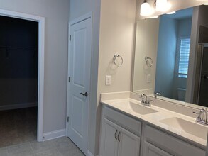 4909 Helmsworth Dr in Waxhaw, NC - Building Photo - Building Photo