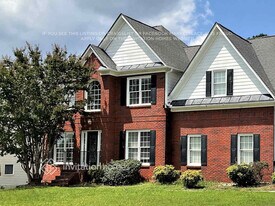 2500 Harbin Springs Cove in Dacula, GA - Building Photo