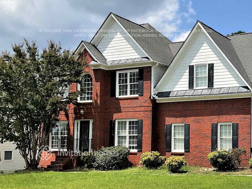 2500 Harbin Springs Cove in Dacula, GA - Building Photo