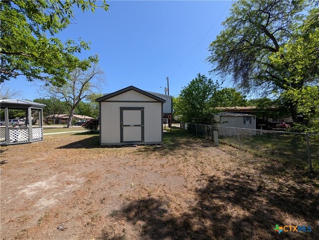224 Melody Ln in New Braunfels, TX - Building Photo - Building Photo