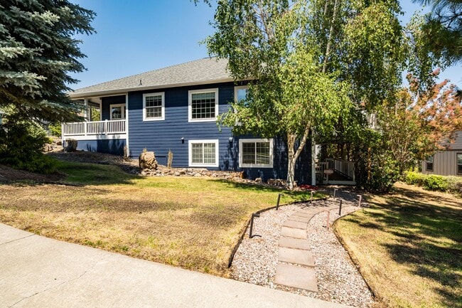 property at 3408 SW Xero Ct