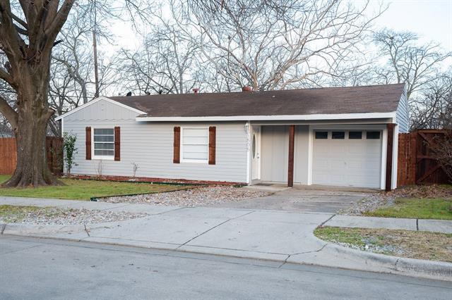 1505 Arbor Ln in Arlington, TX - Building Photo - Building Photo