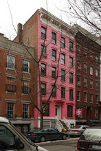 218 E 5th St in New York, NY - Building Photo - Building Photo