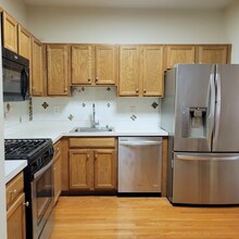 586 Brittany Cir in Nutley, NJ - Building Photo - Building Photo