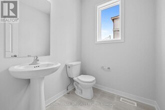 701 Tincture Pl in Ottawa, ON - Building Photo - Building Photo