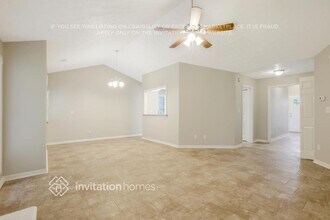 1010 Pepper Cir in Acworth, GA - Foto de edificio - Building Photo