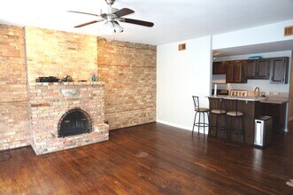 2950 N Halsted St in Chicago, IL - Building Photo - Building Photo