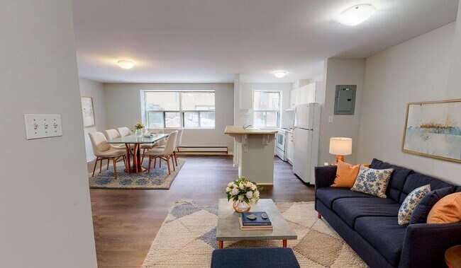 Grand Avenue Apartments in London, ON - Building Photo - Building Photo
