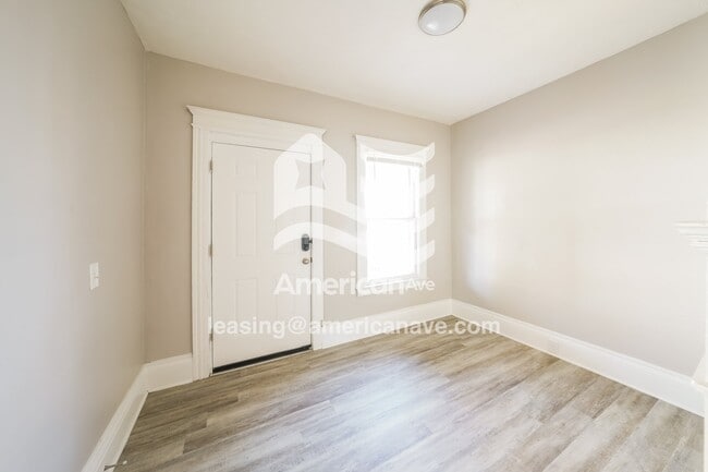 275 Cedarwood Terrace in Rochester, NY - Foto de edificio - Building Photo