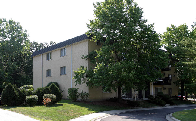 The Echoes in Willowbrook, IL - Foto de edificio - Building Photo