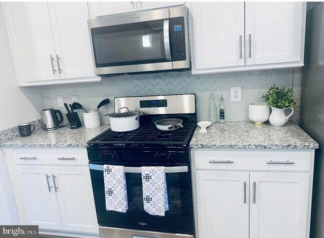 2729 Lanham Hill Cir in Upper Marlboro, MD - Building Photo - Building Photo