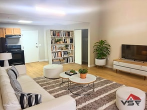 Affordable, Spacious Living at Flyers Landing in Fairborn, OH - Foto de edificio - Building Photo