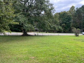 8505 Bells Ferry Rd in Canton, GA - Building Photo - Building Photo