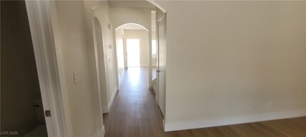 7237 Chesterton Dr in Las Vegas, NV - Foto de edificio - Building Photo
