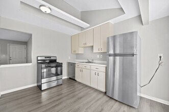 25163 Wiseman St in Roseville, MI - Building Photo - Building Photo