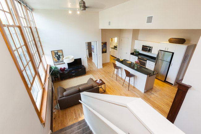 Longfellow Lofts