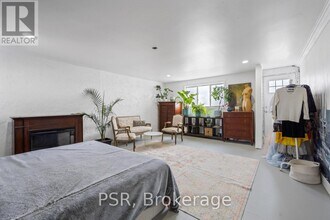 1537 Eglinton Ave W in Toronto, ON - Building Photo - Building Photo