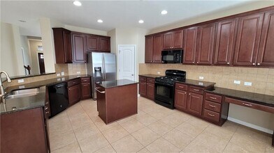 3017 Open Plain Dr in Pflugerville, TX - Building Photo - Building Photo