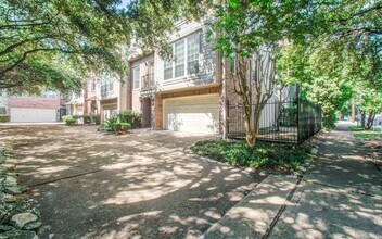 4107 Blossom St in Houston, TX - Building Photo - Building Photo