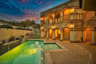 768 Tozzetti Ln in Henderson, NV - Building Photo - Building Photo