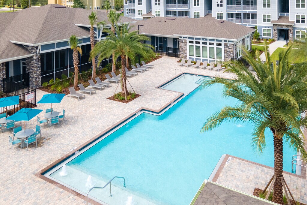 Academy Park Apartments in Kissimmee, FL
